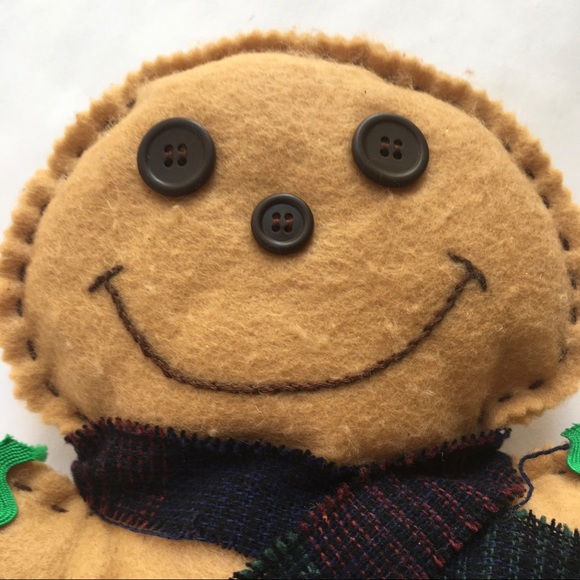 Vintage Hand Crafted 12" Felt Tan Gingerbread Man Women Holiday Winter Holly 2 - Picture 5 of 7